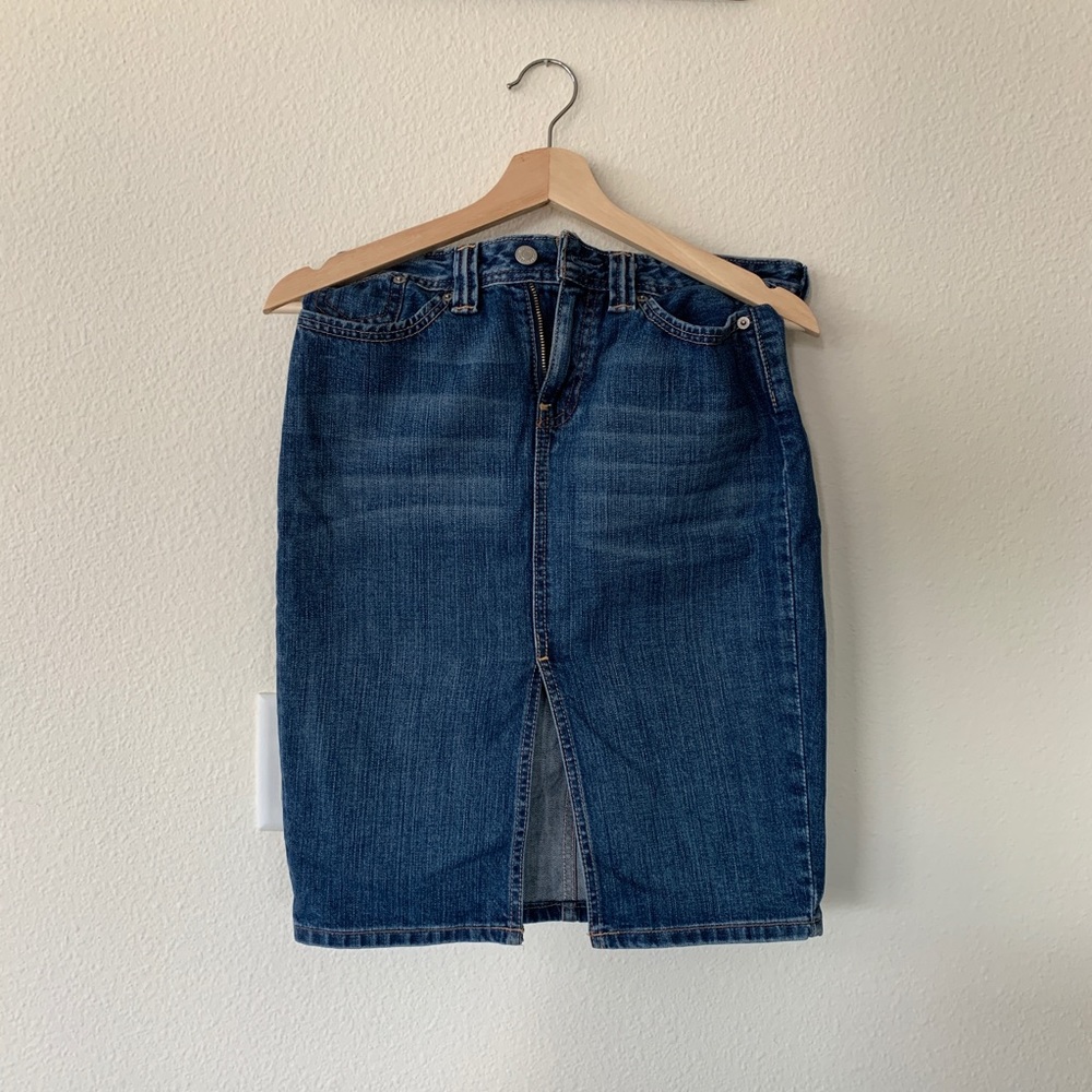 Levi’s blue denim pencil skirt
